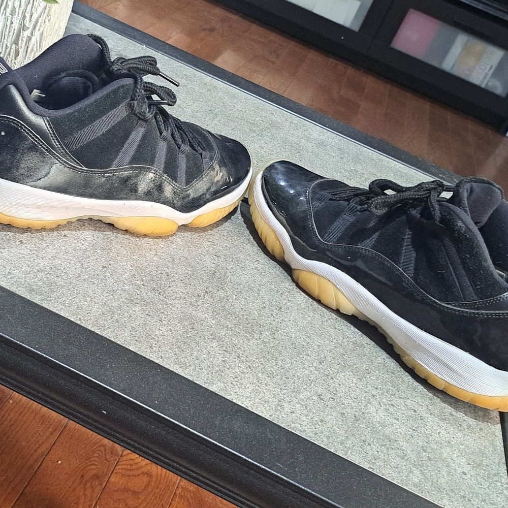 Jordan Retro 11 - Picture 6 of 7